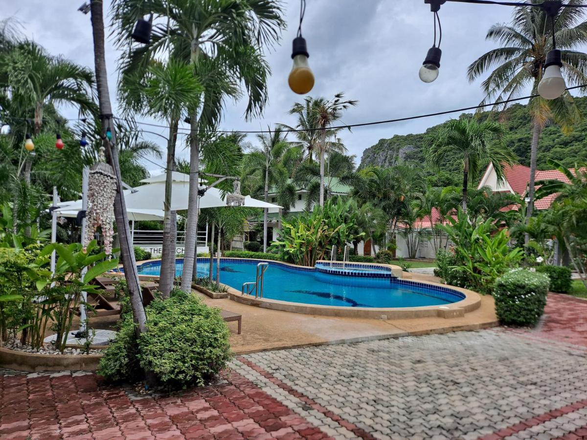 The Beach Boutique Resort Ban Pak Nam Pran Exteriér fotografie