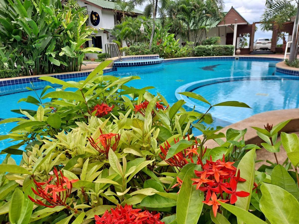 The Beach Boutique Resort Ban Pak Nam Pran Exteriér fotografie